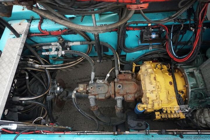 Περονοφόρα KONECRANES SMV32-1200B