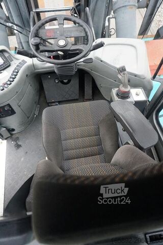 Περονοφόρα KONECRANES SMV32-1200B