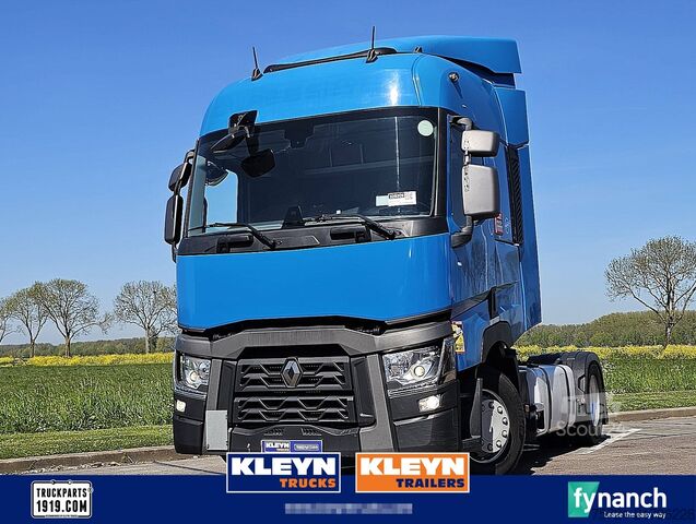 Standard-SZM RENAULT T 520
