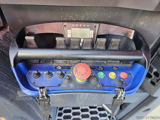 Standard-SZM SCANIA R450 CRANE HMF 1720-K4