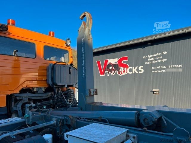 Камион с кука за контейнери MERCEDES-BENZ 1824 AK 39 EU2 4x4 Top Zustand !! 66000 Km