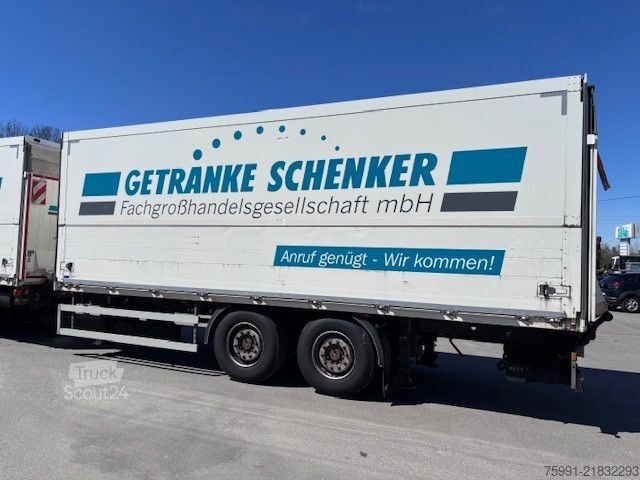 Przyczepa do napojów ORTEN ag18t Anhänger gür Getränke mit Ladebordwand.