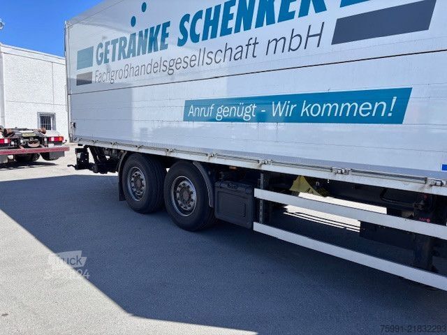 Przyczepa do napojów ORTEN ag18t Anhänger gür Getränke mit Ladebordwand.