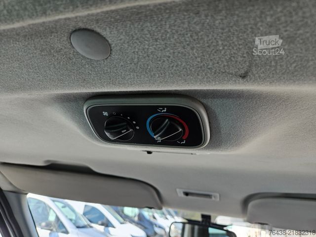 Minibusz FORD 9 SITZE|2xKLIMA|AHK|10.700¤ INVEST 2025