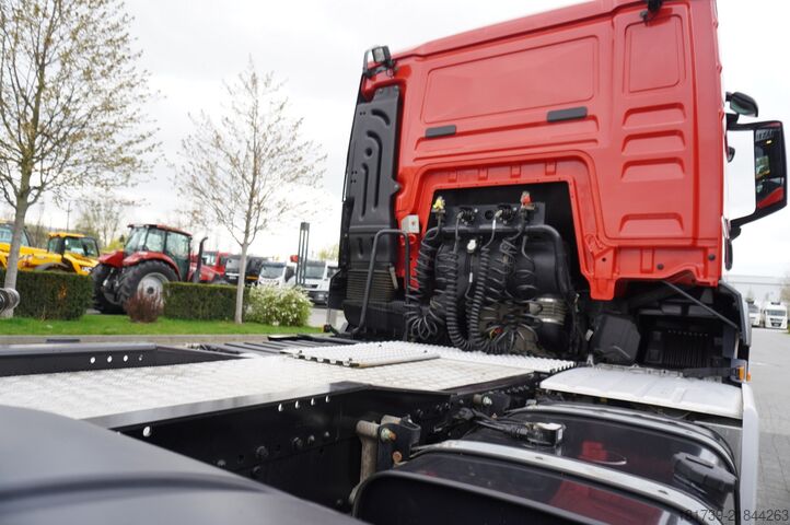Standart çekici ünitesi MAN TGS 26.430 tractor unit/ 6x4/ PTO / 2022
