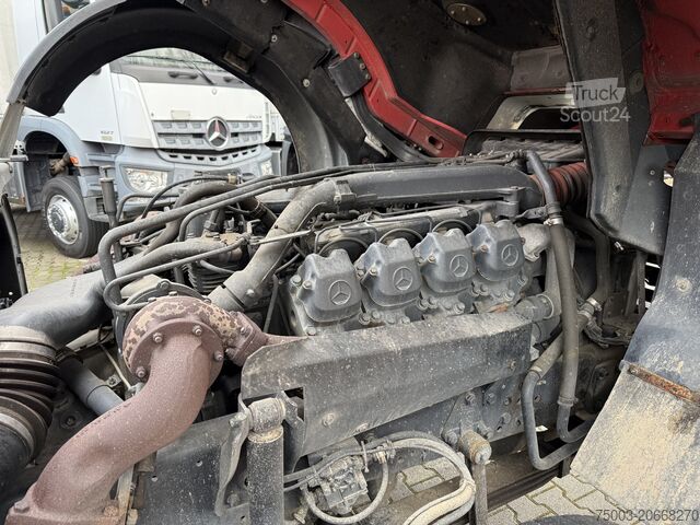 Pašizgāzējs kravas automašīna Mercedes-Benz SK 2538 6X4 Haken Kran/ Oldtimer/ Feuerwehr