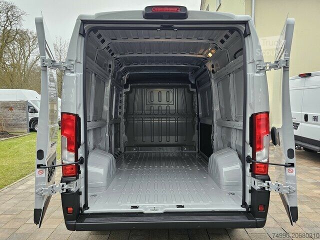 Bestelwagen met verhoogd dak Fiat Ducato 35 Automatik L2H2 180 Voll-LED V-Cockpit