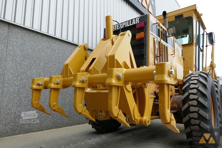Grader Caterpillar 140H