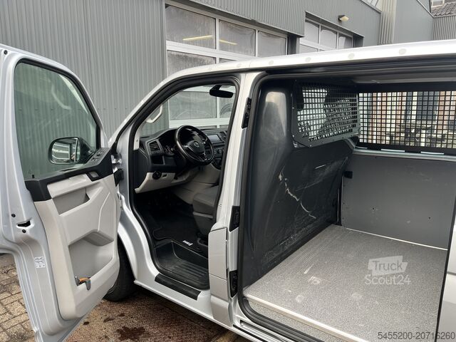 High-roof van Volkswagen Transporter 2.0 TSI L2H1 Trendline Benzine /CNG...