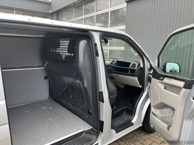 High-roof van Volkswagen Transporter 2.0 TSI L2H1 Trendline Benzine /CNG...