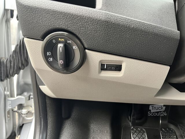 High-roof van Volkswagen Transporter 2.0 TSI L2H1 Trendline Benzine /CNG...