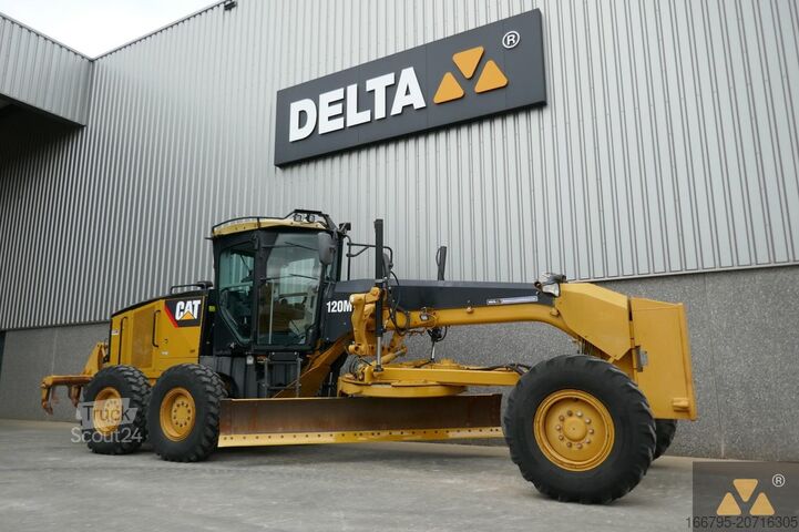 Greideris Caterpillar 120M