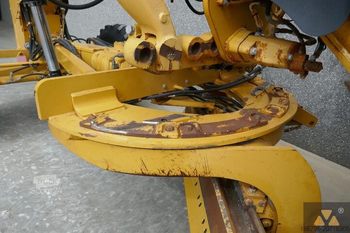 Greideris Caterpillar 120M