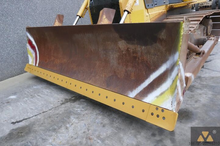 Dozer Komatsu D65PX-15EO