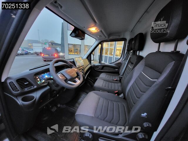 Panel van Iveco Daily 35S21 3.0L Automaat L2H1 210PK Laag Dak 2...