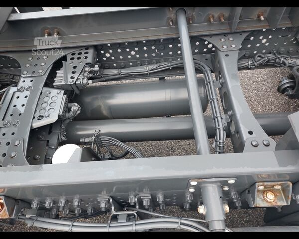 Truck chassis MERCEDES-BENZ VI Actros 5 distribuzione 25 6x2 - Actros 5 distribuzione 2545 L 6x2