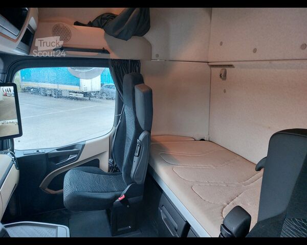 Truck chassis MERCEDES-BENZ VI Actros 5 distribuzione 25 6x2 - Actros 5 distribuzione 2545 L 6x2