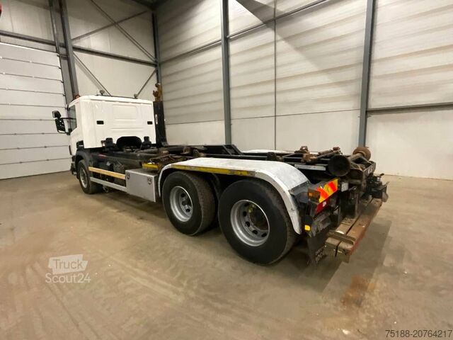 Ανατρεπόμενο φορτηγό Scania P 410 6X4