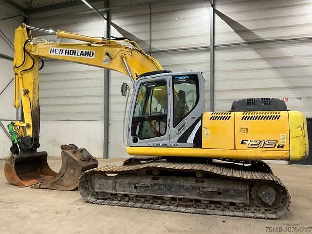 Εκσκαφέας ερπυστριοφόρος New Holland E 215 B