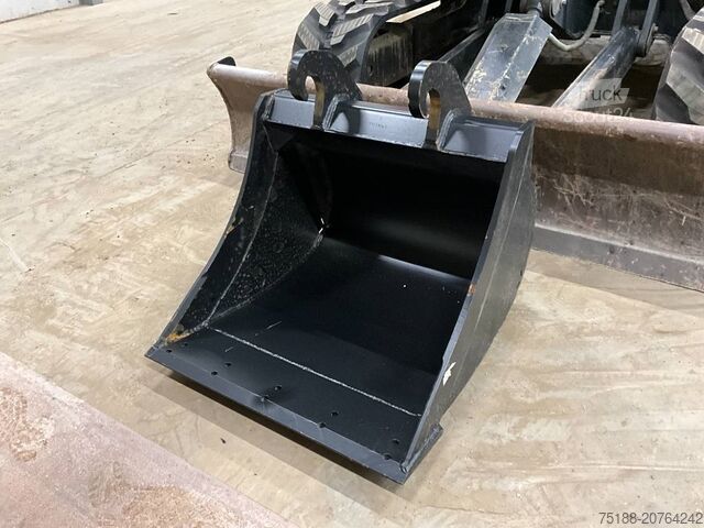 Escavatore midi Kubota KX 080-4 A 2