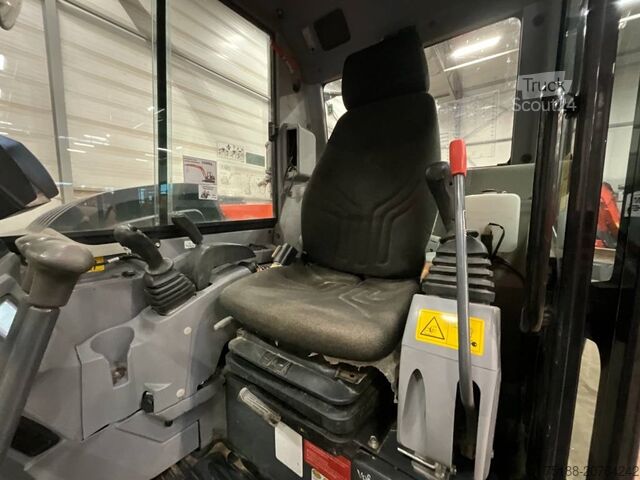 Escavatore midi Kubota KX 080-4 A 2