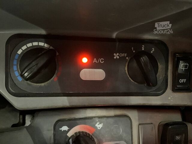 Escavatore midi Kubota KX 080-4 A 2