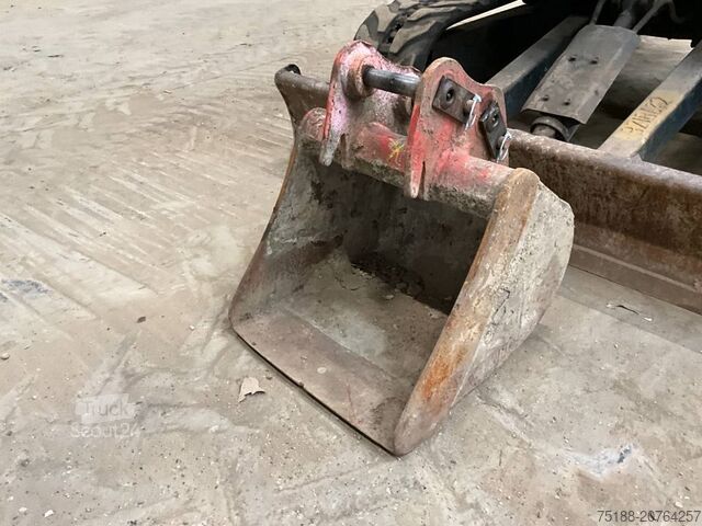 Mini-escavadora Kubota U 27-4