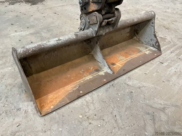 Mini escavatore Kubota U 27-4