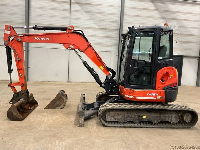 Mini escavatore Kubota U 48-4