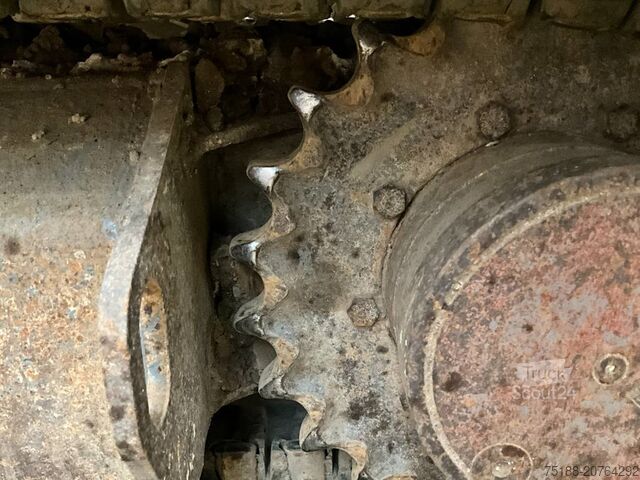 Mini bageri Takeuchi TB 240