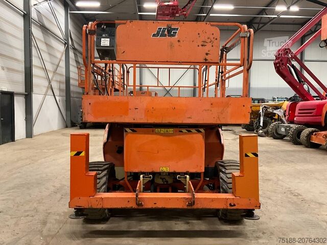 Šķēres lifts JLG 3394 RT
