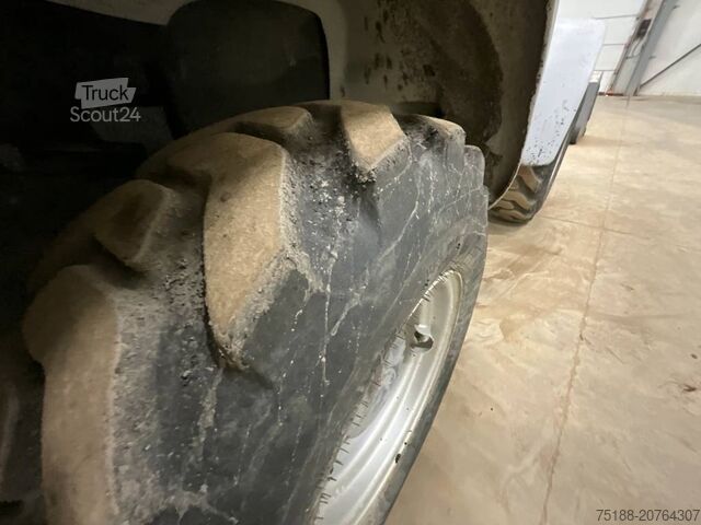 Pala gommata Kramer 5075