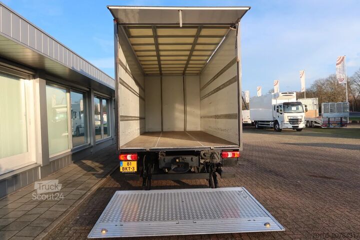 čemodāns Mercedes-Benz Atego 818 L bak + klep grijs metallic € 14.6...