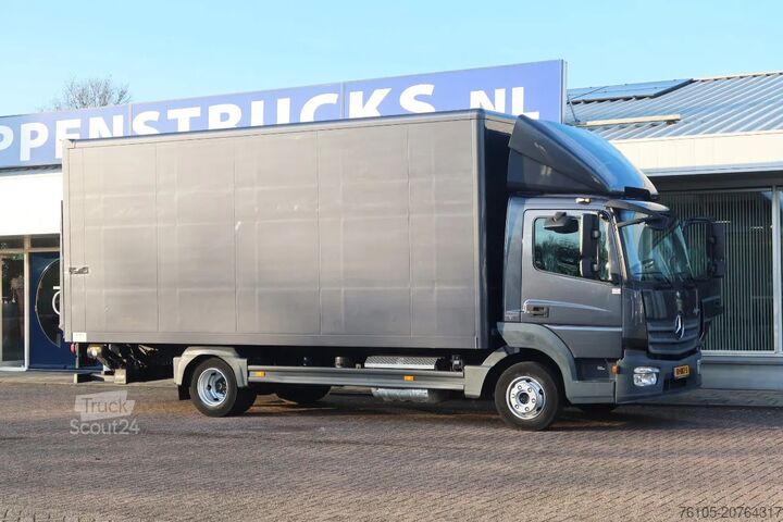 čemodāns Mercedes-Benz Atego 818 L bak + klep grijs metallic € 14.6...