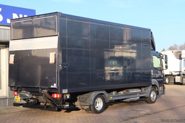 Bavul Mercedes-Benz Atego 818 L  bak + klep grijs metallic   € 14.6...