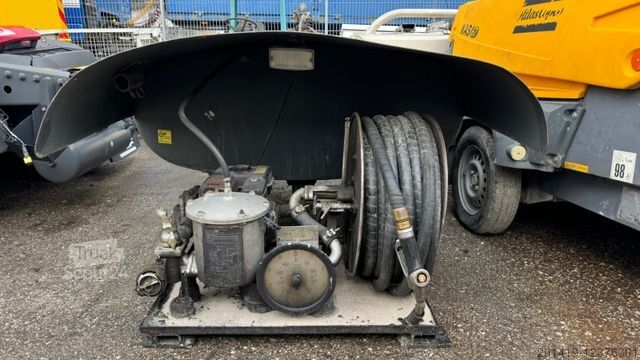 Maszyna rolnicza  Danubia Heizöl / Dieseltank 1000 L Baujahr 1981