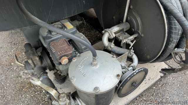 Maszyna rolnicza  Danubia Heizöl / Dieseltank 1000 L Baujahr 1981