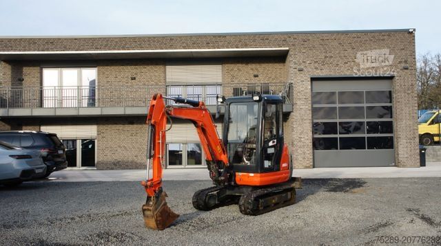 Mini-escavadora KUBOTA KX61-3 KX 61 2600 Kg Minibagger