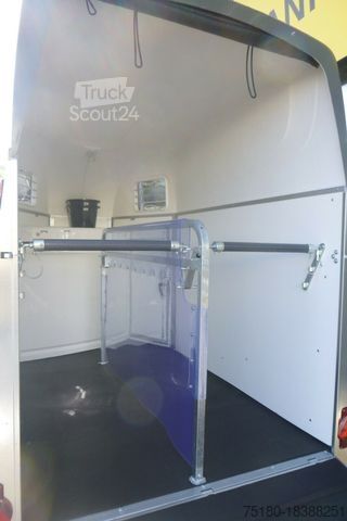 Paardentransportaanhanger HUMBAUR Equitos Plywood Plus, Messeneuheit!! ALUBODEN!!