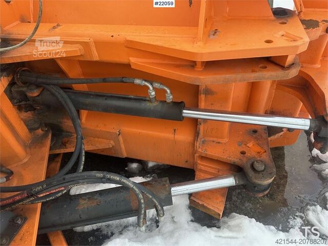 Construction equipment Schmidt U-H2 folding wing plough