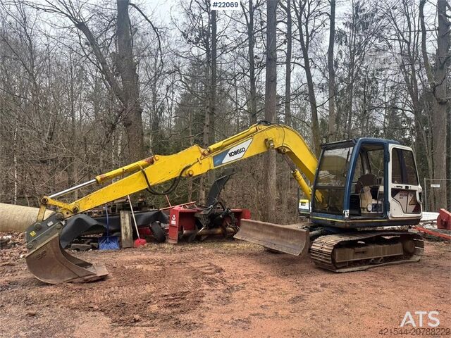 Pelle sur chenilles Kobelco SK60 crawler excavator with bucket