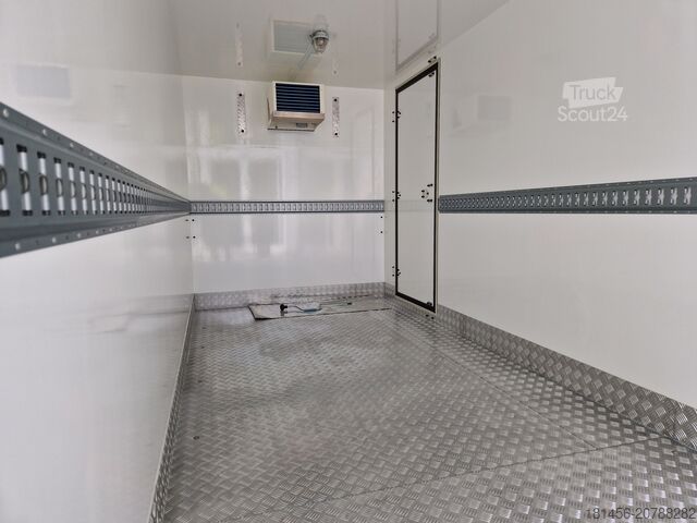 Cajas frigoríficas/isotérmicas trailershop Kühlanhänger für Lebensmittel mit Seitentür mobiles Kühlhaus Neu und direkt verfügbar