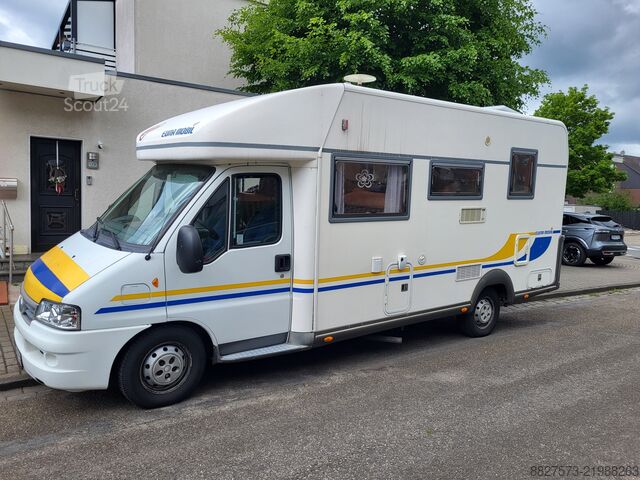 Polintegriran avtodom Euramobil C652SB