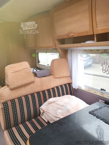 Polintegriran avtodom Euramobil C652SB
