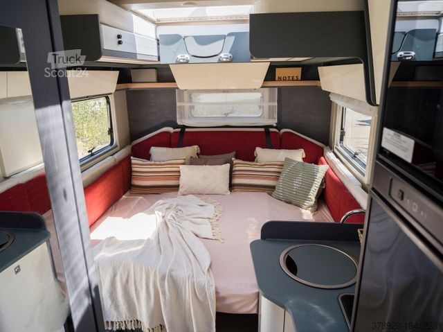 Półzintegrowany kamper LAIKA Kosmo L 105 sofort Verfügbar