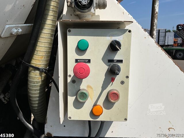 Veículo de aspiração DAF FAG 75 CF 250 Euro 5 Ravo kolkenzuiger