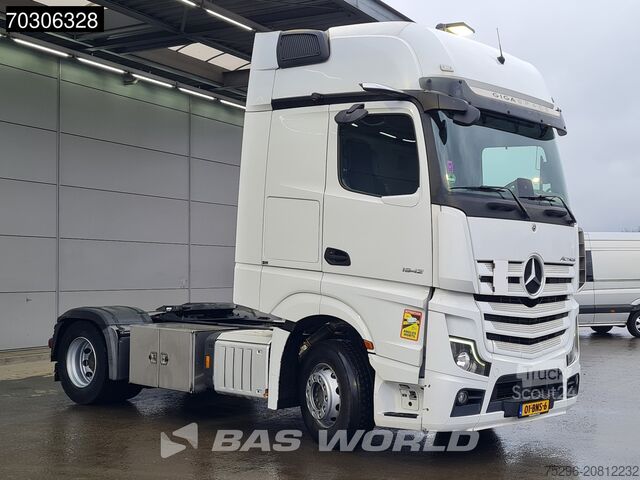 Padrão-SZM Mercedes Actros 1942 4X2 GigaSpace NL-Truck MirrorCam