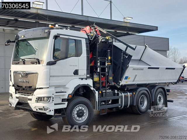 Volquete de 3 lados MAN TGS 28.520 6X4 NEW Palfinger PK24001 SLD 5 Kran...