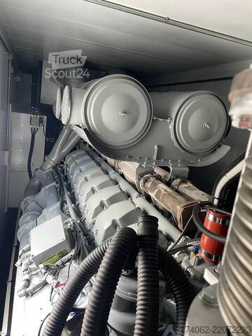 Aggregat Perkins 4016-TAG2A - 2.200 kVA Generator - DPX-19826