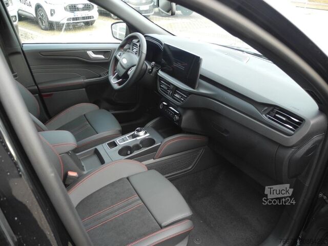 Pick-up FORD Kuga FHEV 4x4 ST-LINE X - Matrix LED, AHK, Ergo